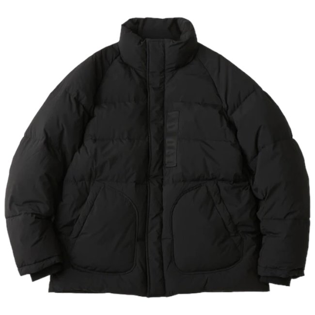White Mountaineering<BR>WM×TAION  DOWN JACKET(BLACK)<BR>