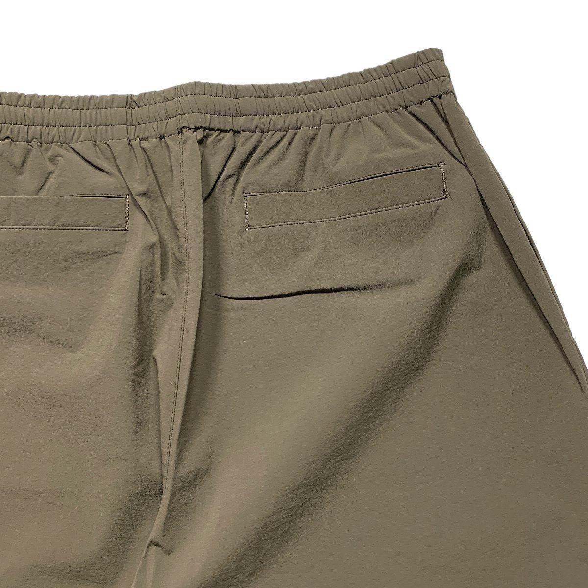 UNIVERSAL PRODUCTS《ユニバーサルプロダクツ》BUGGY SHORTS(241 UNIVERSAL PRODUCTS《ユニバーサルプロダクツ》BUGGY SHORTS(241