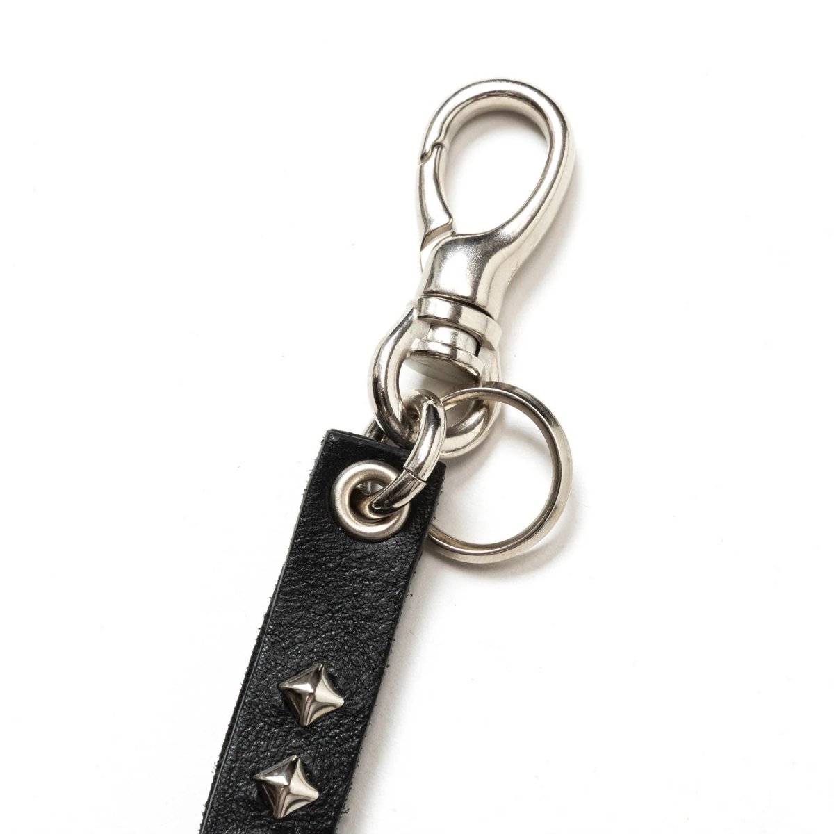 CALEE《キャリー》STUDS & KNITTING LEATHER SHORT KEY RING (CL-24AW002LE) | 公式通販 |  BlackSheep【ブラックシープ】Official Online Store