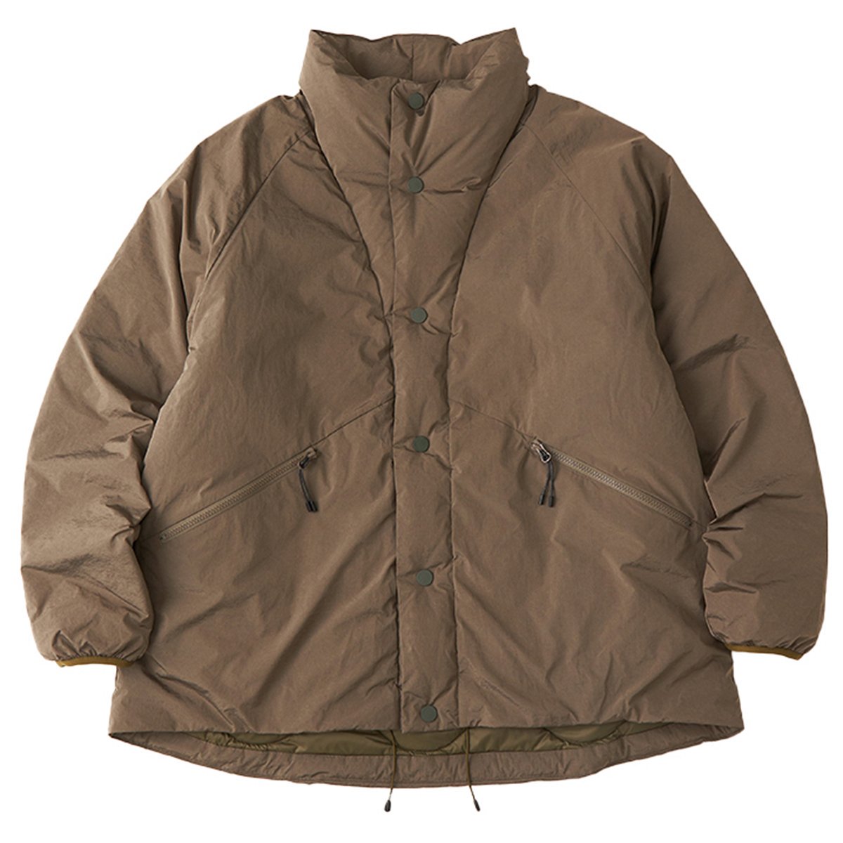 White Mountaineering<BR>WMTAION DOWN JACKET(KHAKI)