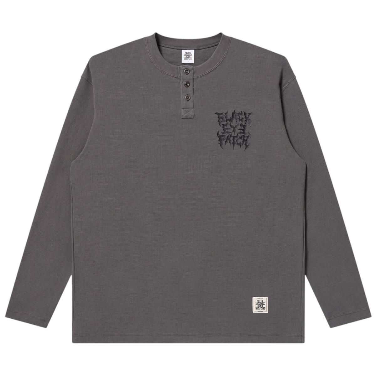 BlackEyePatch <BR>TRAP METAL LOGO HENLEY NECK L/S TEE