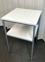 <{$productlist[num].name}>