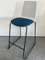 <{$productlist[num].name}>