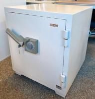 ʡ ȡ˥塼ɥեϥɡå180kg