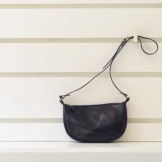 amy【新品】IL BISONTE レザーバッグ エポカ レザー | 2025年 オータム/ウィンターコレクション