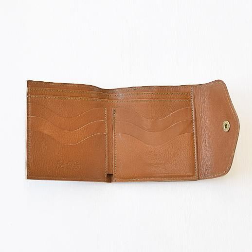 411277 折財布 - IL BISONTE（イルビゾンテ）神戸店