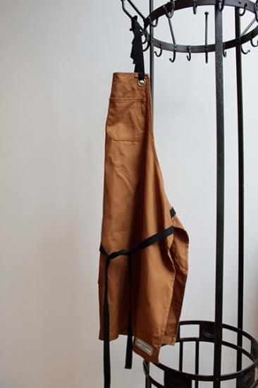 JONES OF BOERUM HILL ( N.Y.C. ) REGGIE BIB APRON 