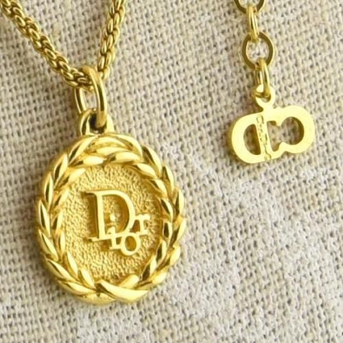 トト@プロフ必読　【美品】Dior ヴィンテージ　ゴールドネックレス Christian Dior（ヴィンテージ ディオール）CD ロゴ チャーム