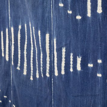 アフリカ モシ族の藍染布：絞り染め ヴィンテージ マルチクロス