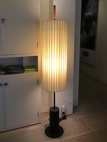 Santa&Cole Dorica FLOOR LAMP LAMP：サンタ コール / サンタアンドコール フロアランプ ドリカ