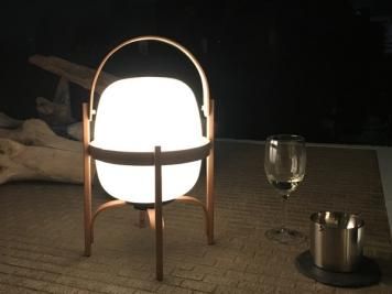 Santa&Cole Cestita Bateria TABLE LAMP：サンタアンドコール