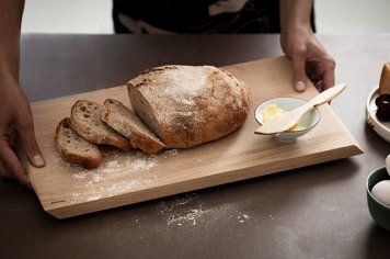 MOEBE CUTTING BOARD：ムーベ カッティングボード