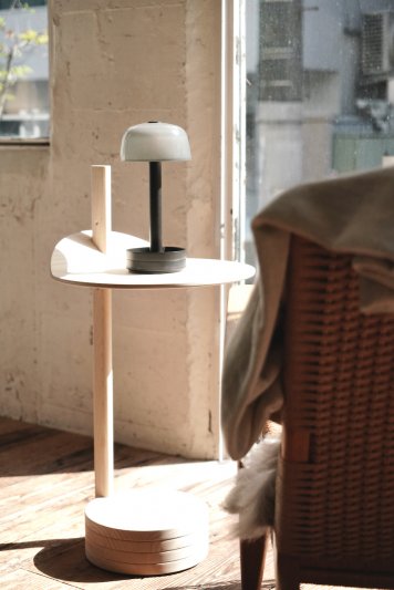 ROSENDAHL Soft Spot Table Lamp：ローゼンダール ソフトスポットテーブルランプ