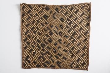 KUBA CLOTH:アフリカの民芸 クバクロス
