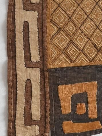 KUBA CLOTH：アフリカの民芸 クバクロス
