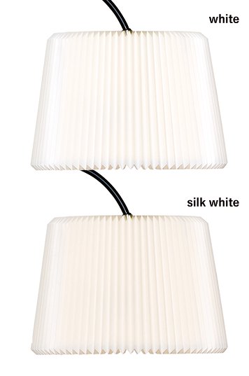 LE KLINT SNOWDROP TABLE LAMP：レ・クリント スノードロップ テーブル 