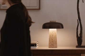 Audo Copenhagen MENU Reverse Table Lamp： オード コペンハーゲン