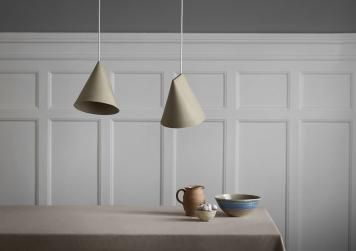 MOEBE CERAMIC PENDANT NARROW WIDW：ムーベ セラミックペンダント
