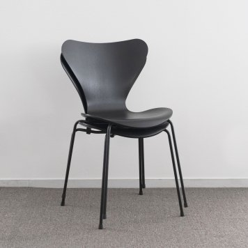 USED Fritz Hansen Seven chair：フリッツハンセン セブンチェア