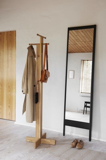 Form & Refine Foyer Coat Stand：フォーム＆リファイン ホワイエ コートスタンド