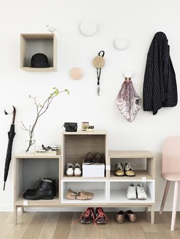 muuto THE Dots Coat Hooks Oak：ムート ザ・ドッツ コートフック 壁