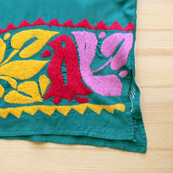 メキシコ 刺繍ブラウスオアハカトゥクステペック（ブルーグリーン