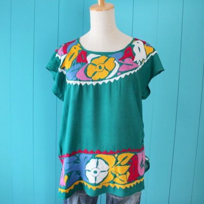 メキシコ刺繍服SALE【30%OFF】 - メキシコ雑貨屋・中南米雑貨の通販