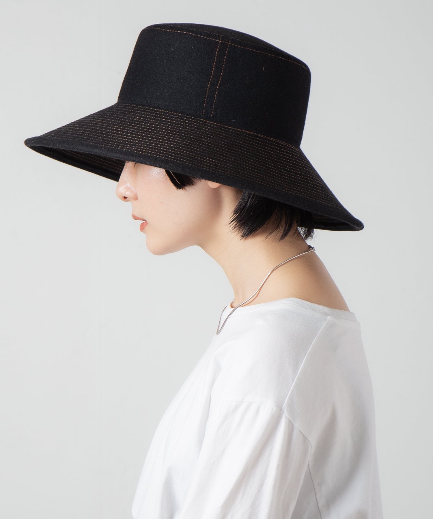 Indietro Association Stitch Brim Rabbitfur Hat 048ステッチブリム