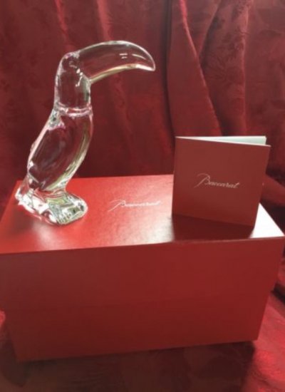 近鉄百貨店で購入しましたSWAROVSKI Toucan Bird オオハシフィギュリン