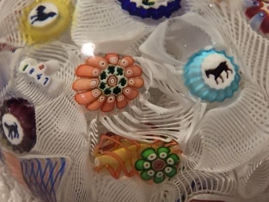 [送料無料]希少ブルー　バカラ　文鎮、置物 Baccaratバカラ オリジナルの美しい ガラス 文鎮 - スワロフスキー置物