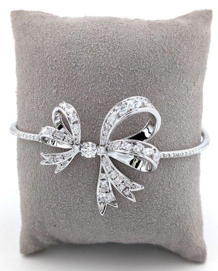 Swarovski Hard Volta Bracelet Silver Bow Crystal Bracelet 5647563 -  スワロフスキー置物・アクセサリー専門店 ☆プラネタリウム☆