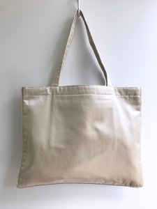 【発売開始】Suka Satin Tote Bag (beige)