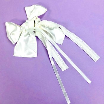 <img class='new_mark_img1' src='https://img.shop-pro.jp/img/new/icons47.gif' style='border:none;display:inline;margin:0px;padding:0px;width:auto;' />White RibbonFrills Ribbon Corsage