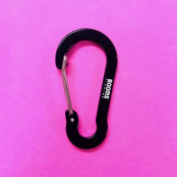<img class='new_mark_img1' src='https://img.shop-pro.jp/img/new/icons47.gif' style='border:none;display:inline;margin:0px;padding:0px;width:auto;' />BLACK CARABINER 
