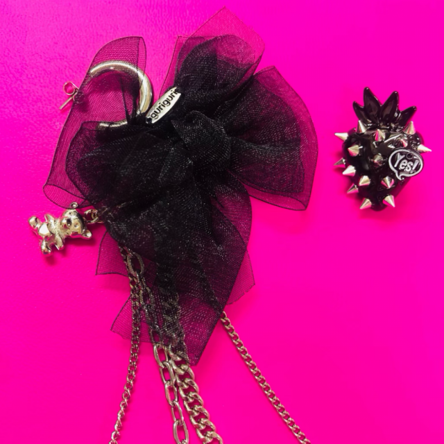 <img class='new_mark_img1' src='https://img.shop-pro.jp/img/new/icons14.gif' style='border:none;display:inline;margin:0px;padding:0px;width:auto;' />BLACK&STRAWBERRYTULLE RIBBON 󥰥ԥ