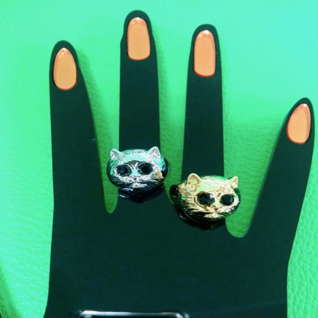 <img class='new_mark_img1' src='https://img.shop-pro.jp/img/new/icons65.gif' style='border:none;display:inline;margin:0px;padding:0px;width:auto;' />GOLD CAT RING/ SILVER CAT RING