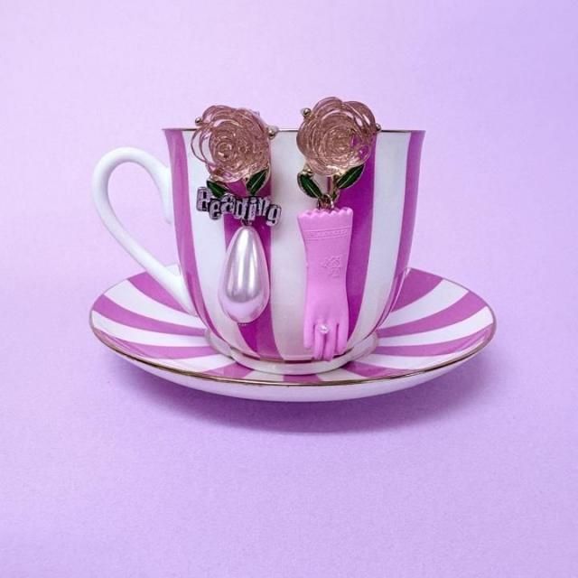 <img class='new_mark_img1' src='https://img.shop-pro.jp/img/new/icons14.gif' style='border:none;display:inline;margin:0px;padding:0px;width:auto;' />PINK ROSERUBBER GLOVES ԥ
