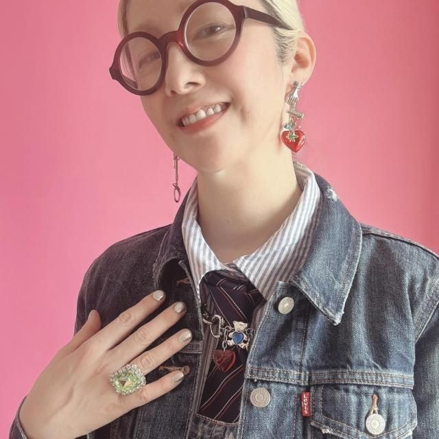 <img class='new_mark_img1' src='https://img.shop-pro.jp/img/new/icons47.gif' style='border:none;display:inline;margin:0px;padding:0px;width:auto;' />CHEER LEADERHEARTԥ