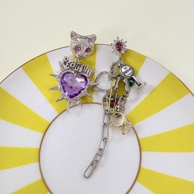 <img class='new_mark_img1' src='https://img.shop-pro.jp/img/new/icons14.gif' style='border:none;display:inline;margin:0px;padding:0px;width:auto;' />SILVER CATߥӥ塼ǥꥢԥ