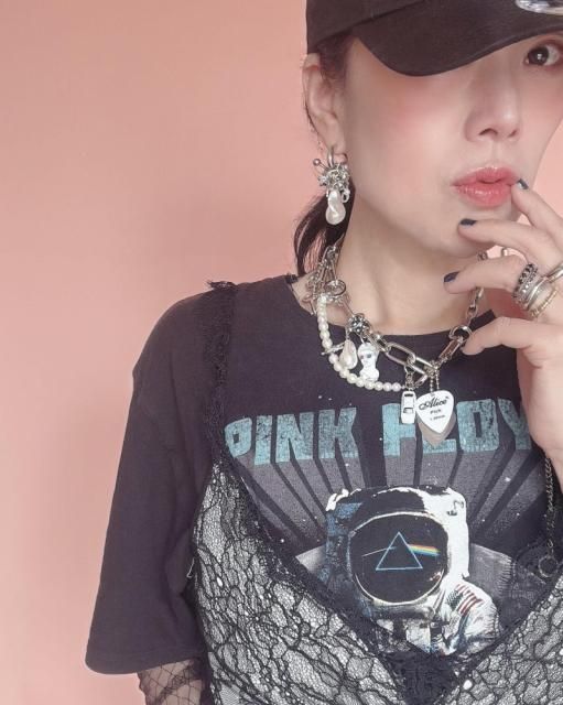 <img class='new_mark_img1' src='https://img.shop-pro.jp/img/new/icons65.gif' style='border:none;display:inline;margin:0px;padding:0px;width:auto;' />SILVER&PEARL CHARM  NECKLACE 4WAY 