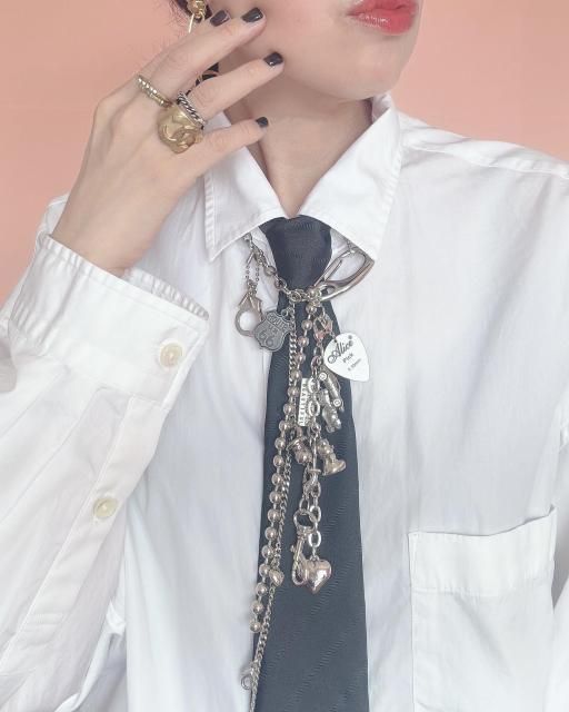 <img class='new_mark_img1' src='https://img.shop-pro.jp/img/new/icons14.gif' style='border:none;display:inline;margin:0px;padding:0px;width:auto;' />SILVER&MIX MOTIF CHARM  NECKLACE 