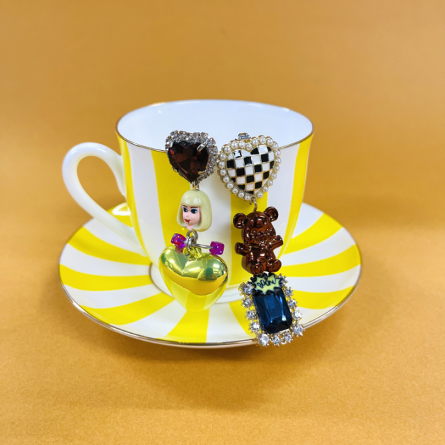 <img class='new_mark_img1' src='https://img.shop-pro.jp/img/new/icons47.gif' style='border:none;display:inline;margin:0px;padding:0px;width:auto;' />MIX BIJOUBEAR& GIRLԥ 