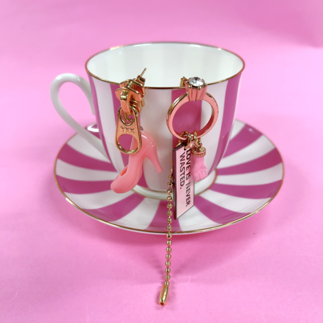 <img class='new_mark_img1' src='https://img.shop-pro.jp/img/new/icons65.gif' style='border:none;display:inline;margin:0px;padding:0px;width:auto;' />PINK HIGH HELLS RING ԥ 