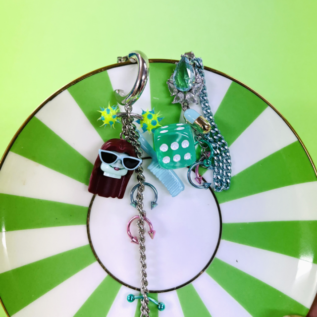 <img class='new_mark_img1' src='https://img.shop-pro.jp/img/new/icons47.gif' style='border:none;display:inline;margin:0px;padding:0px;width:auto;' />MINT BLUE GIRLBIJOU& DICEԥ  2WAY