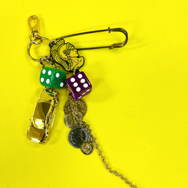 <img class='new_mark_img1' src='https://img.shop-pro.jp/img/new/icons65.gif' style='border:none;display:inline;margin:0px;padding:0px;width:auto;' />GOD OF WAR&CARCASINO CHARM