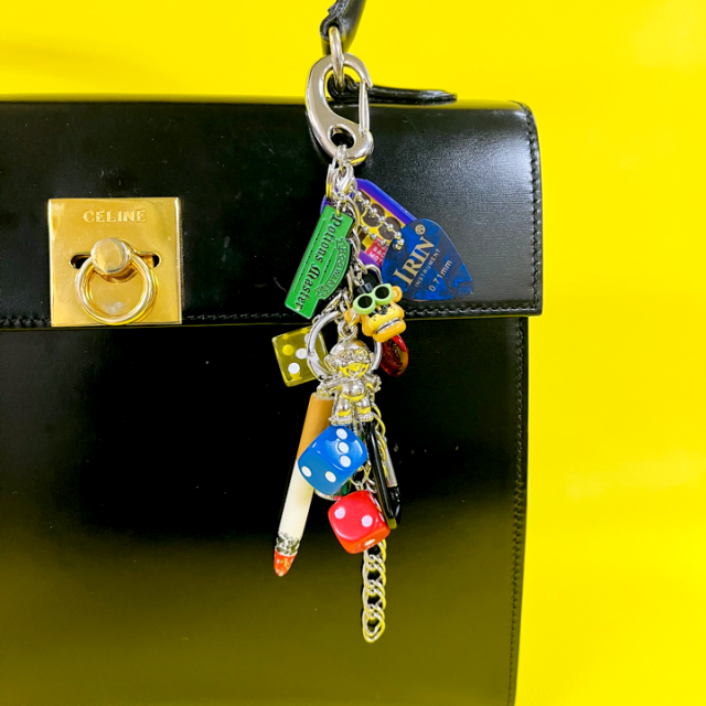 <img class='new_mark_img1' src='https://img.shop-pro.jp/img/new/icons65.gif' style='border:none;display:inline;margin:0px;padding:0px;width:auto;' />POP BEAR CHANDELIER CHARM