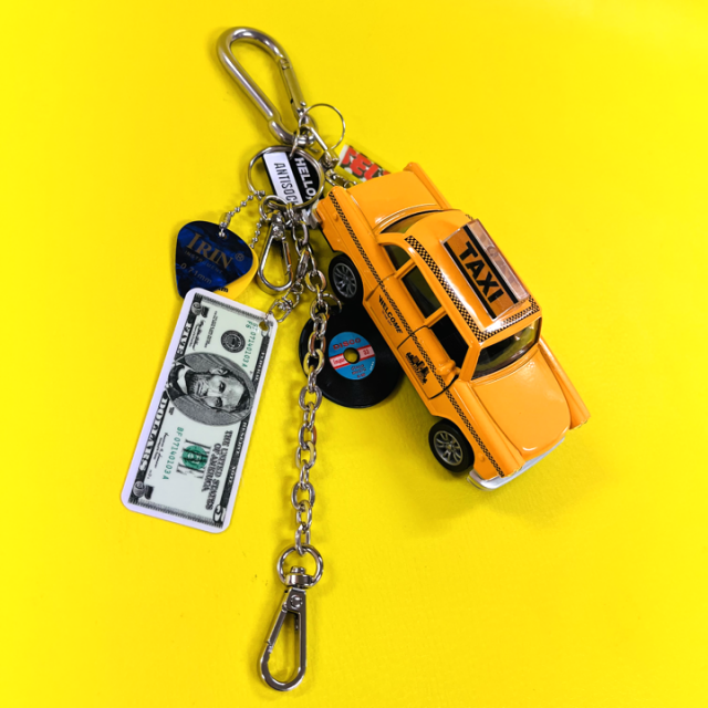 <img class='new_mark_img1' src='https://img.shop-pro.jp/img/new/icons47.gif' style='border:none;display:inline;margin:0px;padding:0px;width:auto;' /> NY TAXI&CASINO CHARM