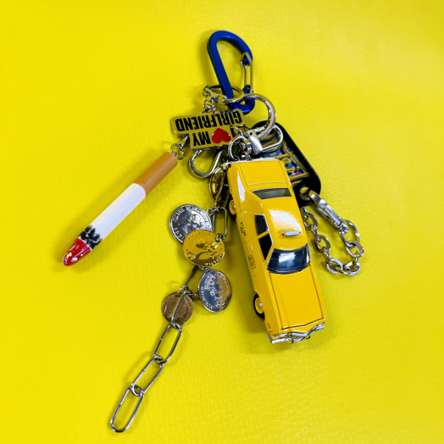 <img class='new_mark_img1' src='https://img.shop-pro.jp/img/new/icons47.gif' style='border:none;display:inline;margin:0px;padding:0px;width:auto;' />NY TAXI&GOLD RUSH CHARM