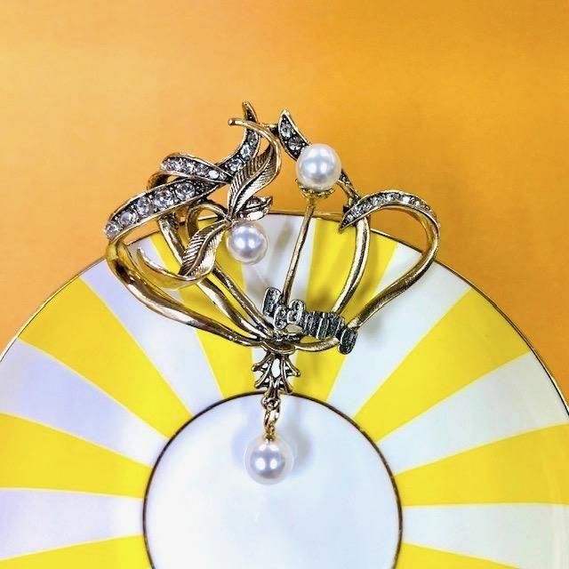 ART NOUVEAU&PEARL BROOCH