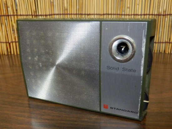 ☆スタンダード　STANDARD　SR-F408　Solid State　アンティークラジオ　ケース付属　動作品